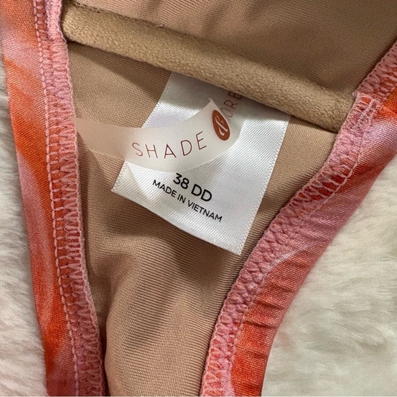 Shade & Shore Underwire Bikini Top, Size: 38DD - Picture 6 of 6